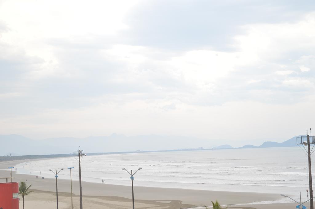 27 Praia Hotel - Frente Mar Bertioga Eksteriør bilde
